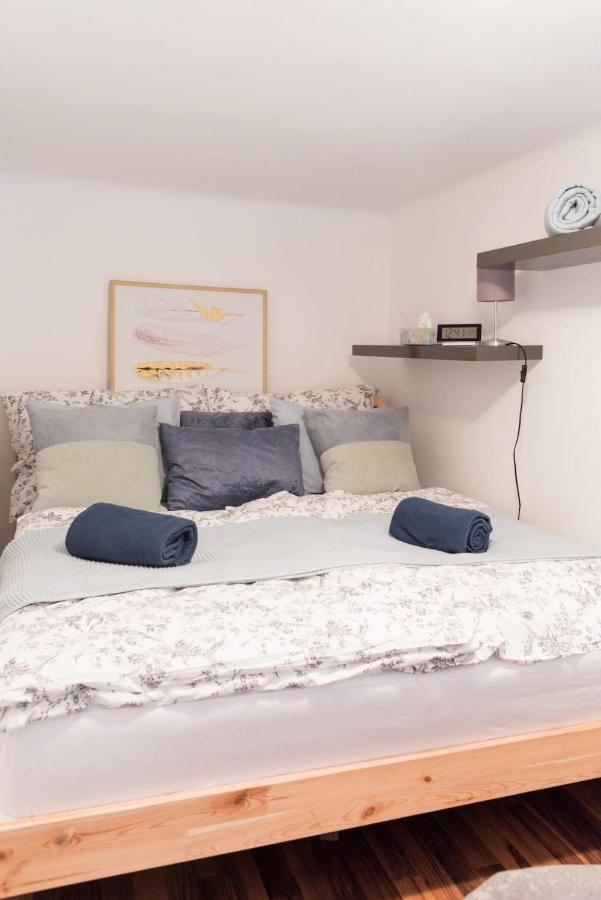 Appartement Luxurious And Spacious 5 Min Walk To City Center, 1-2